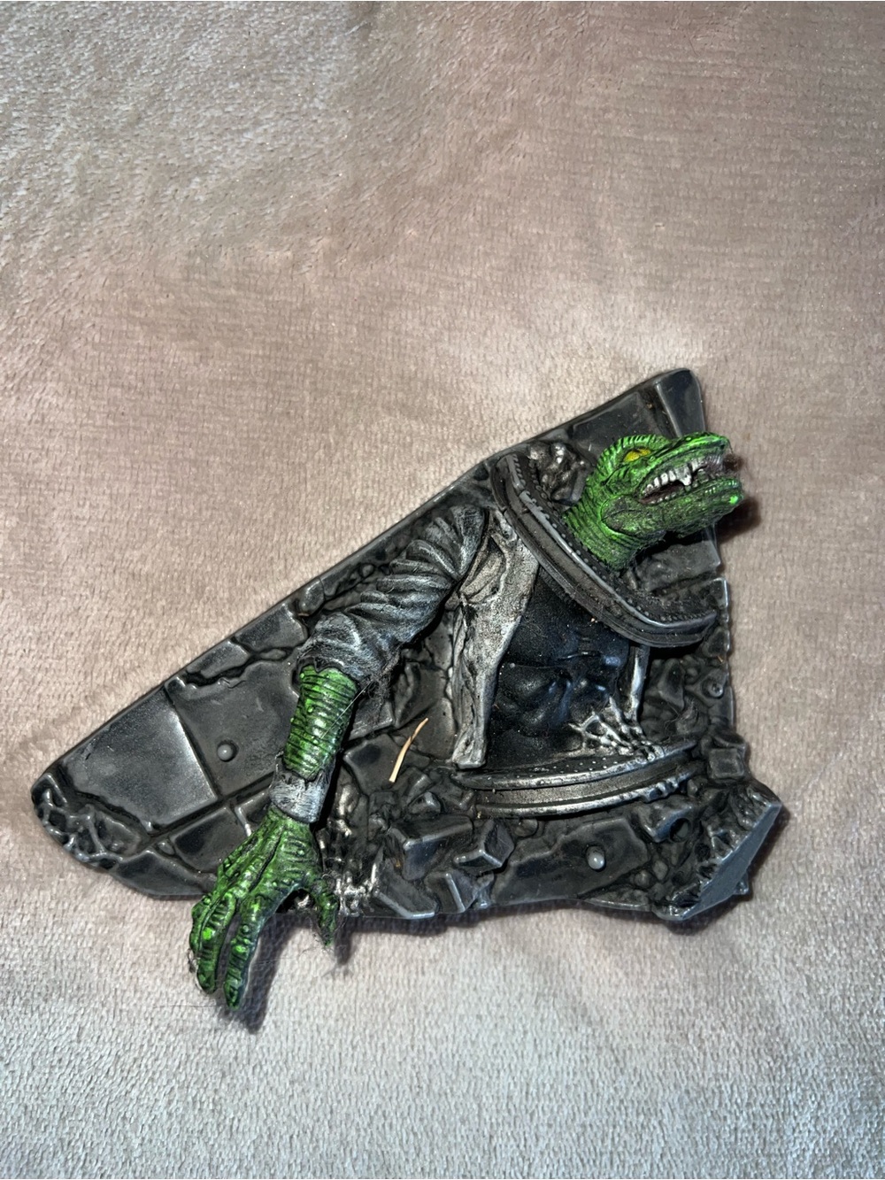 Marvel Legends Spiderman Classics Battle Ravaged Lizard Display Base